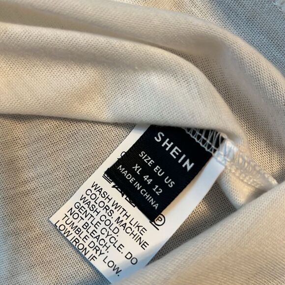 Shein White Split Neck Short Sleeve Top Minimalist Casual Blouse XL - Picture 5 of 6